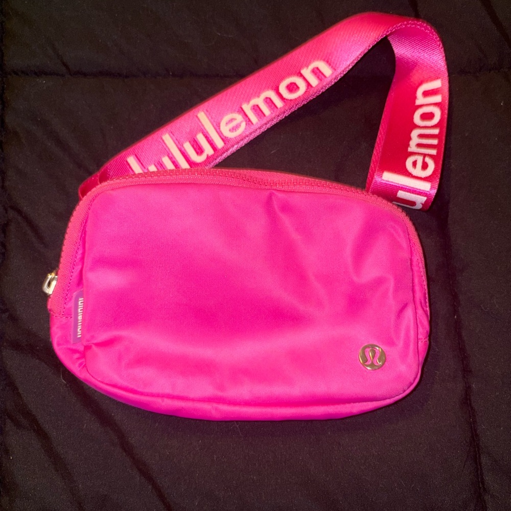 lululemon athletica Pink Crossbody Bag with Sporty Design and Wide Strap